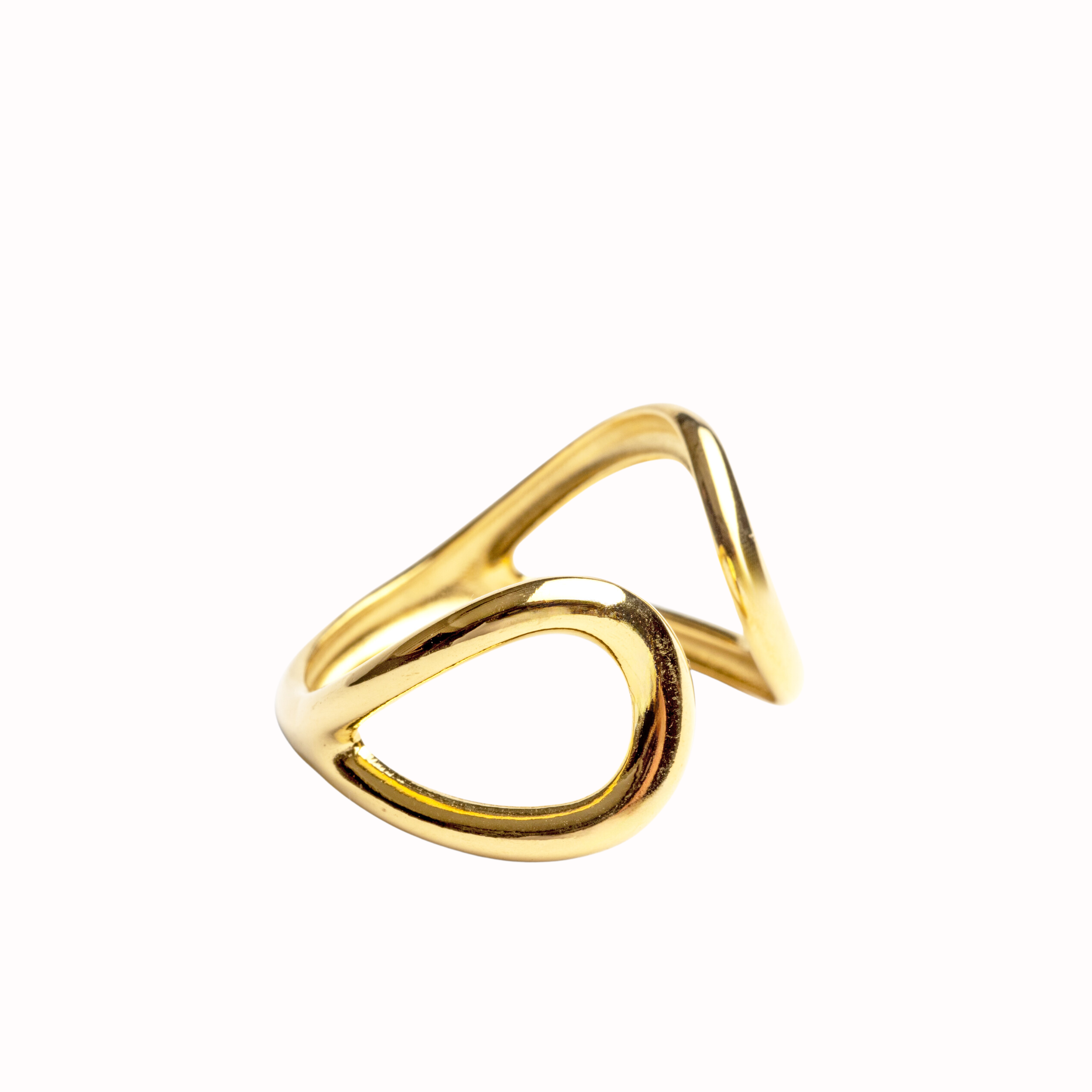 AMITA Curved Ring